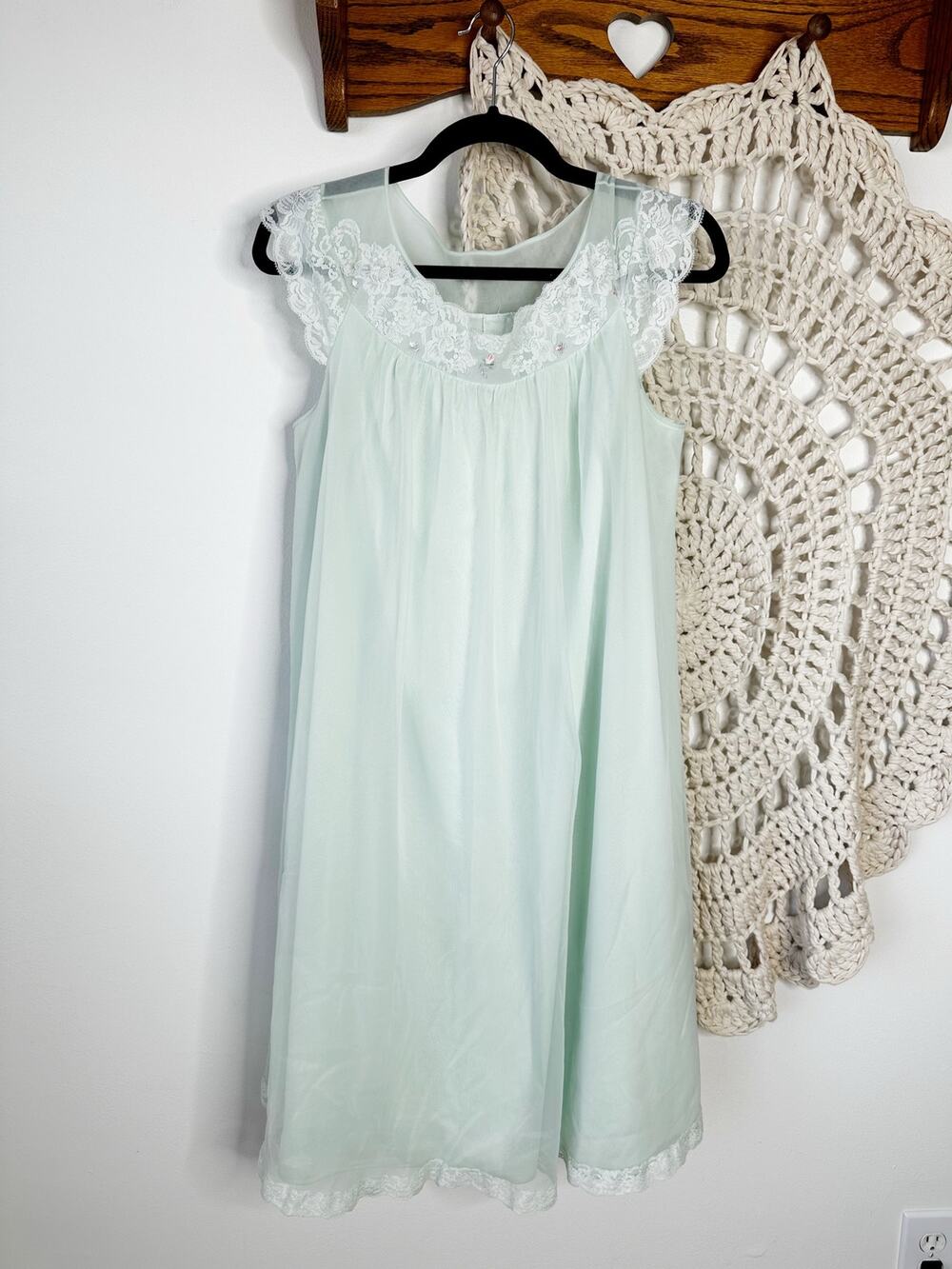 Shadowline Vintage Pastel Green Sheer Nightgown Babydoll Size Medium